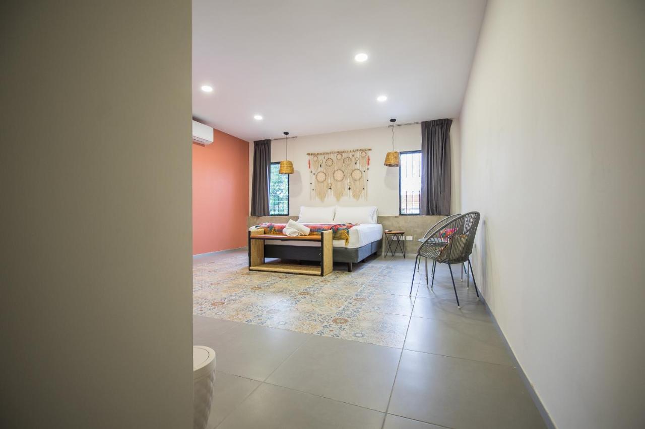 Hotel Boutique Casa Xaan Valladolid  Bagian luar foto